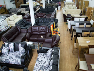 SALON FURNITURE, LAMINATES, CARPET AND ITISONA PEDJA KOMERC Pancevo - Photo 3