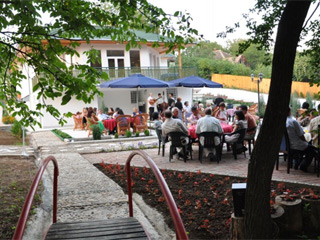 RESTORAN KAPETANOVI VINOGRADI Topola - Slika 3