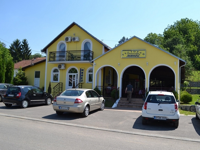 RESTORAN DOMAĆE KUHINJE MINES - ŽUTA KUĆA Banja Vrdnik - Slika 1