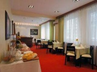 HOTEL PANORAMA GARNI Novi Sad - Photo 8