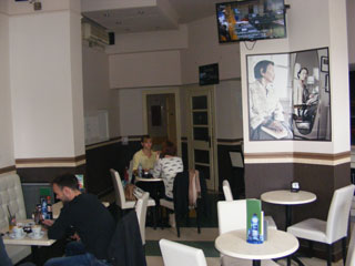 CAFFE DOWNTOWN Novi Sad - Slika 7