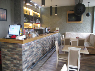 CAFFE BAR TALION Novi Sad - Slika 1